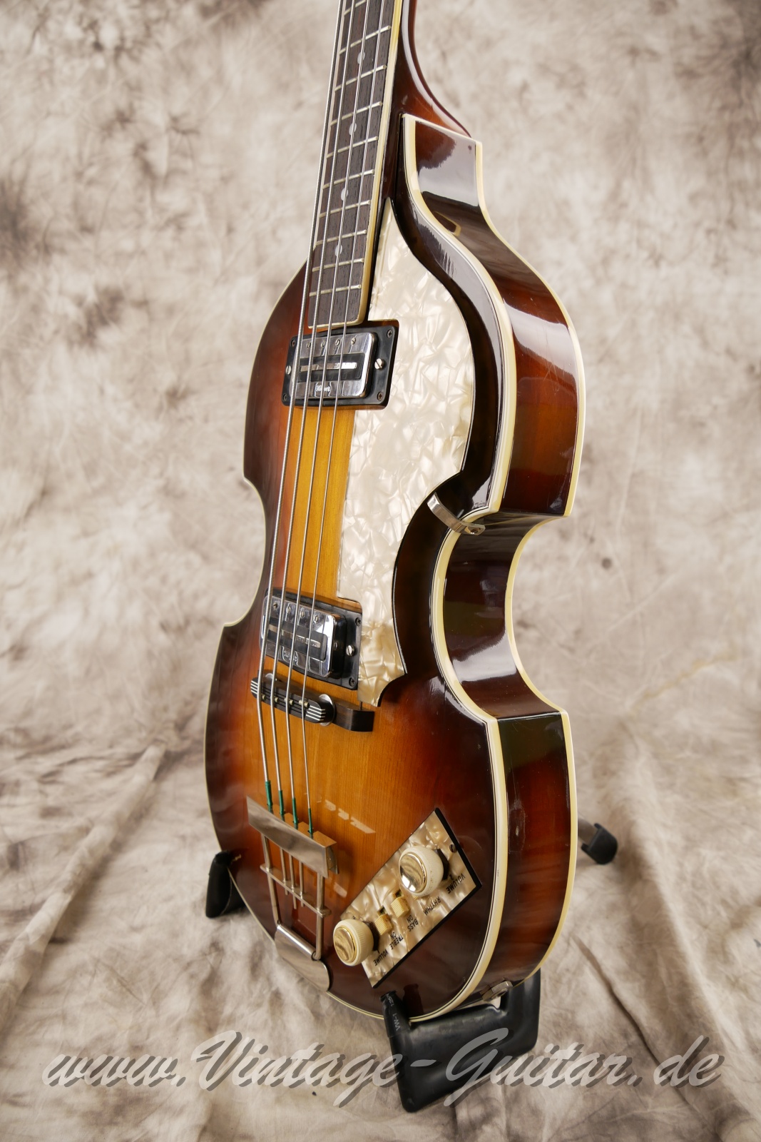 img/vintage/5912/hofner_5001_ violin_bass_1969_germany-010.JPG